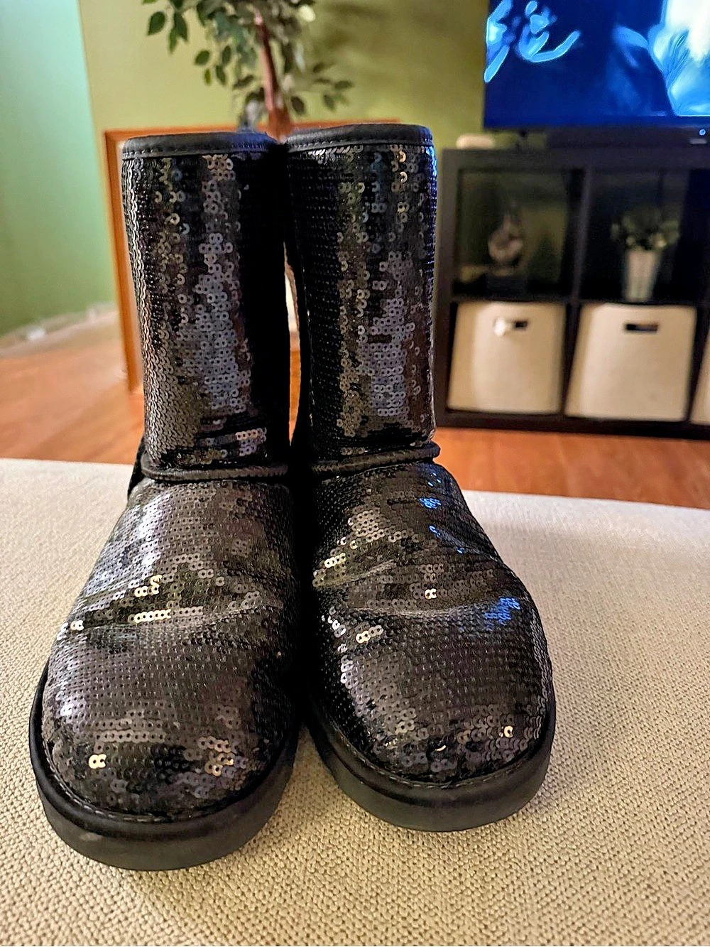 UGG Classic Short Sequin Black Sequin Winter Boots